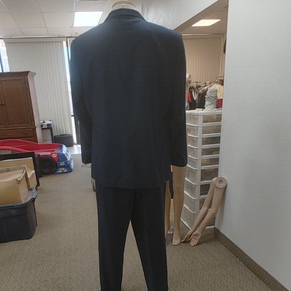 DARK BLUE 2 PC SUIT BY ABITOVERO SIZE 40R - Picture 2 of 12